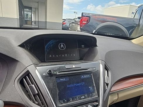 Used 2017 Acura MDX FWD w/ Advance Package image 5