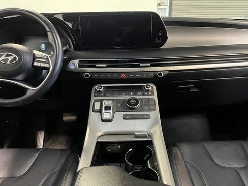 Used 2025 Hyundai Palisade SEL FWD image 21