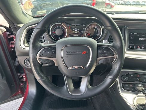 Used 2019 Dodge Challenger R/T RWD image 18