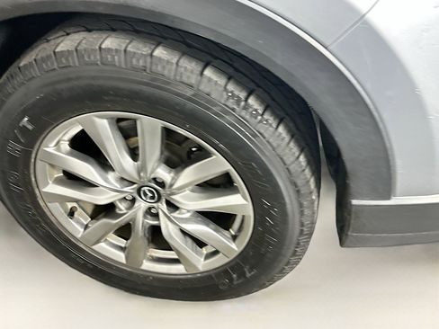 Used 2016 MAZDA CX-9 Touring FWD image 11