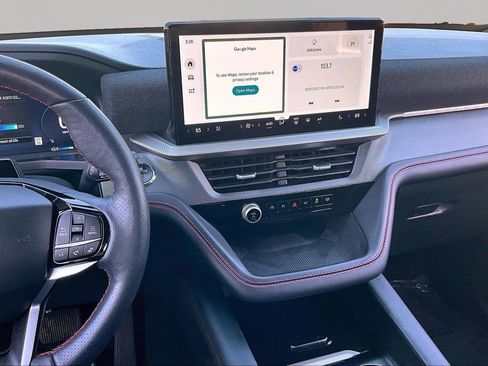 Certified 2025 Ford Explorer ST-Line w/ ST-Line Street Pack image 6