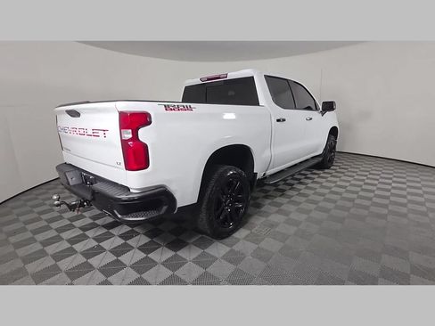 Used 2024 Chevrolet Silverado 1500 LT Trail Boss w/ LT Trail Boss Premium Package AWD/4WD image 42