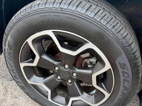Used 2016 Subaru Crosstrek 2.0i Limited AWD/4WD image 40