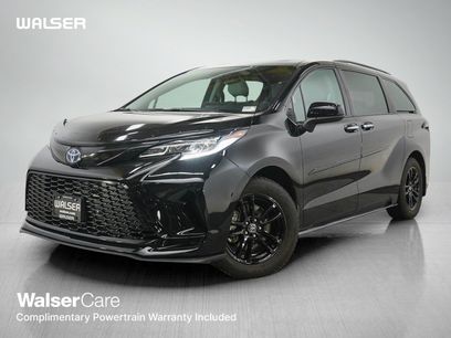 Used 2025 Toyota Sienna XSE