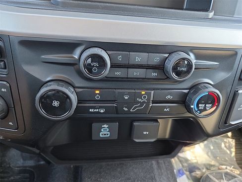 New 2024 Ford F550 4x4 SuperCab Super Duty image 18