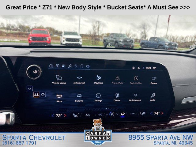 Used 2025 Chevrolet Traverse Z71 AWD/4WD image 14