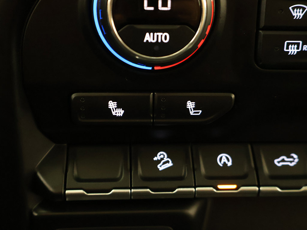 Used 2019 Chevrolet Silverado 1500 RST AWD/4WD image 50