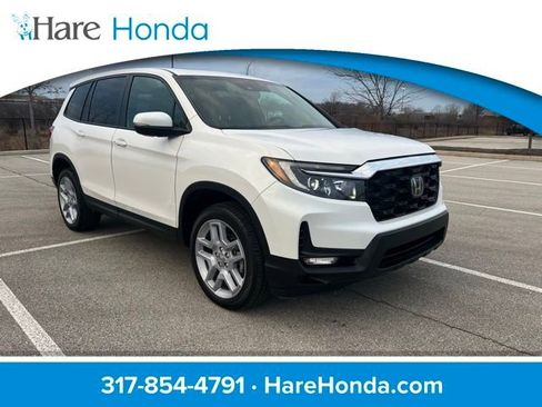 Used 2025 Honda Passport EX-L image 1