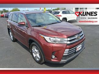 Used 2017 Toyota Highlander Limited AWD/4WD video 1