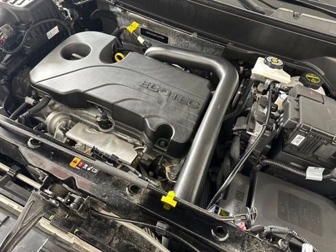 Used 2024 Chevrolet Equinox LT AWD/4WD image 25