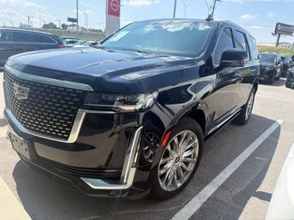 Used 2021 Cadillac Escalade Premium Luxury w/ Driver Assist Tech Package AWD/4WD video 1