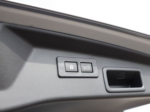 New 2026 Subaru Outback Limited AWD/4WD image 8