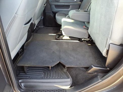 Used 2016 RAM 1500 Big Horn image 34