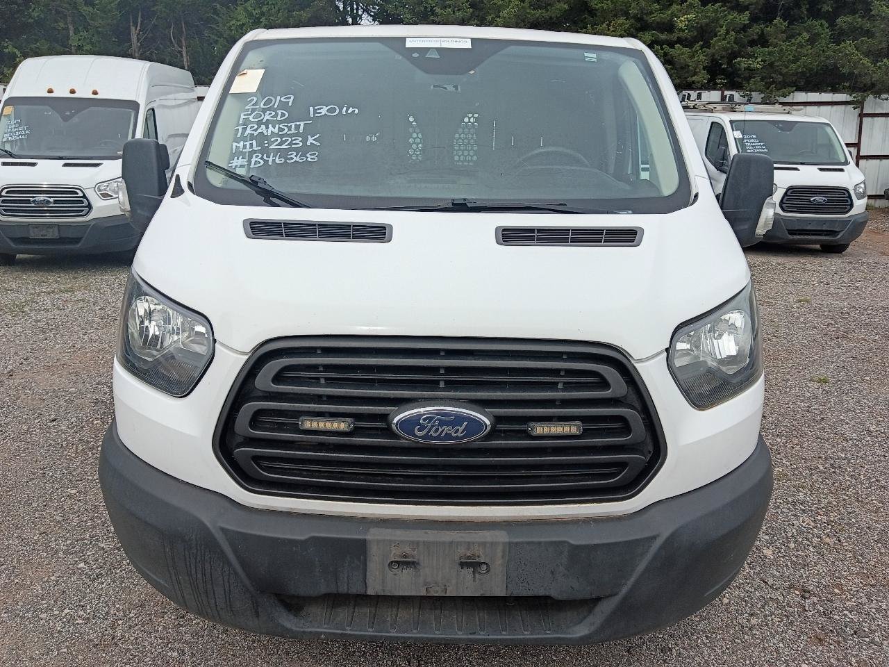 Used 2019 Ford Transit 150 130 Low Roof RWD image 2