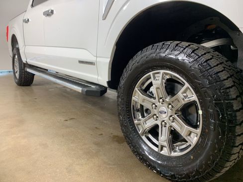 Used 2022 Ford F150 Lariat w/ Equipment Group 502A High AWD/4WD image 7