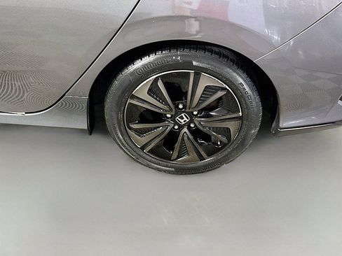 Used 2018 Honda Civic EX image 30