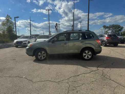 Used 2016 Subaru Forester 2.5i w/ Alloy Wheel Package AWD/4WD image 8