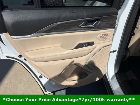 Used 2024 Jeep Grand Cherokee Limited 4xe w/ Luxury Tech Group II image 35