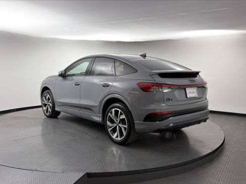 Used 2023 Audi Q4 e-tron Premium Plus w/ Premium Plus AWD/4WD image 6