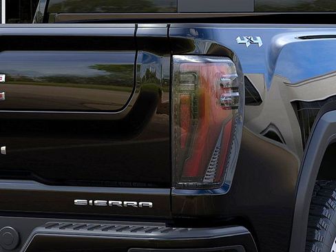 New 2026 GMC Sierra 2500 Denali Ultimate w/ Max Trailering Package image 11
