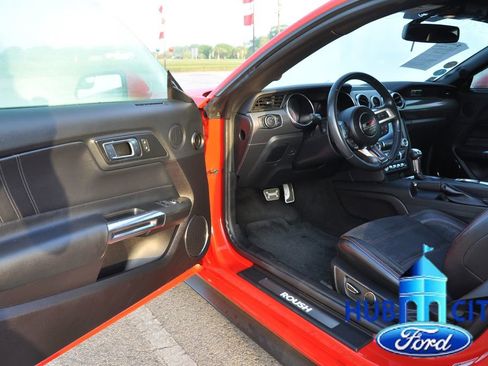 Used 2018 Ford Mustang GT Premium w/ GT Performance Package image 12