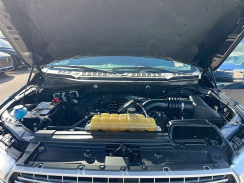 Certified 2020 Ford F150 Lariat image 36