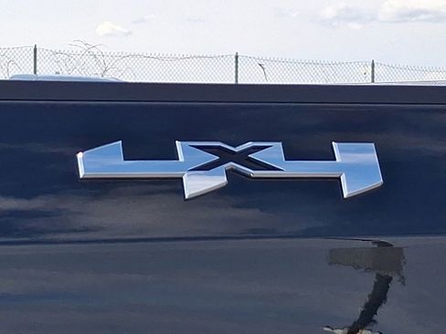 Used 2024 GMC Sierra 1500 Elevation image 31