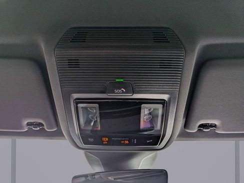 Used 2025 Volkswagen ID.4 Pro RWD image 23