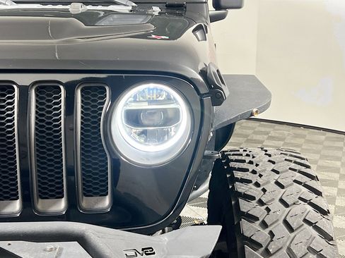 Used 2019 Jeep Wrangler Unlimited Rubicon image 11