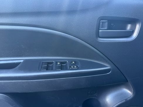 Used 2024 Mitsubishi Mirage ES image 12