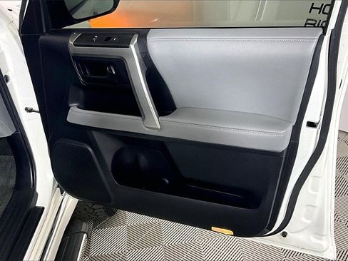 Used 2013 Toyota 4Runner 2WD image 20