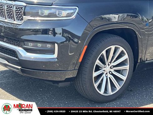 Used 2023 Jeep Grand Wagoneer Series II AWD/4WD image 8