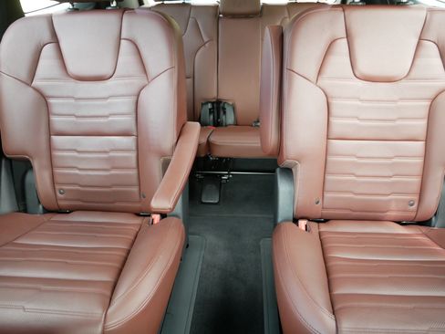Certified 2023 Kia Telluride SX Prestige AWD/4WD image 13