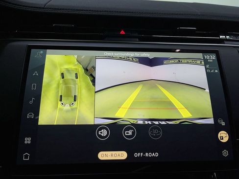 Used 2023 Land Rover Range Rover Sport SE Dynamic image 23