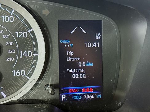 Used 2020 Toyota Corolla LE FWD image 19