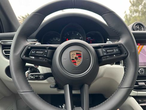New 2025 Porsche Macan image 22