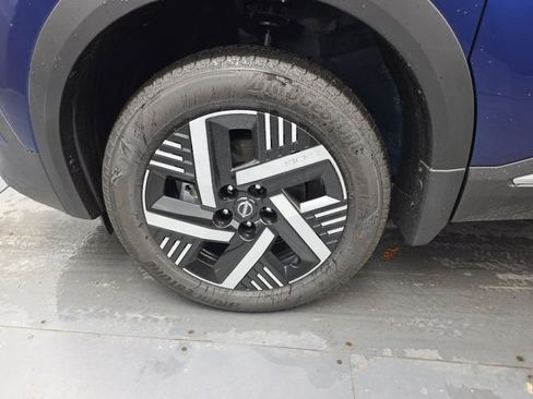 New 2026 Nissan Kicks S image 12