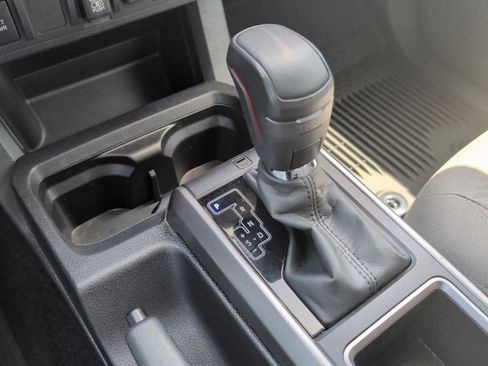 Used 2023 Toyota Tacoma SR5 RWD image 21