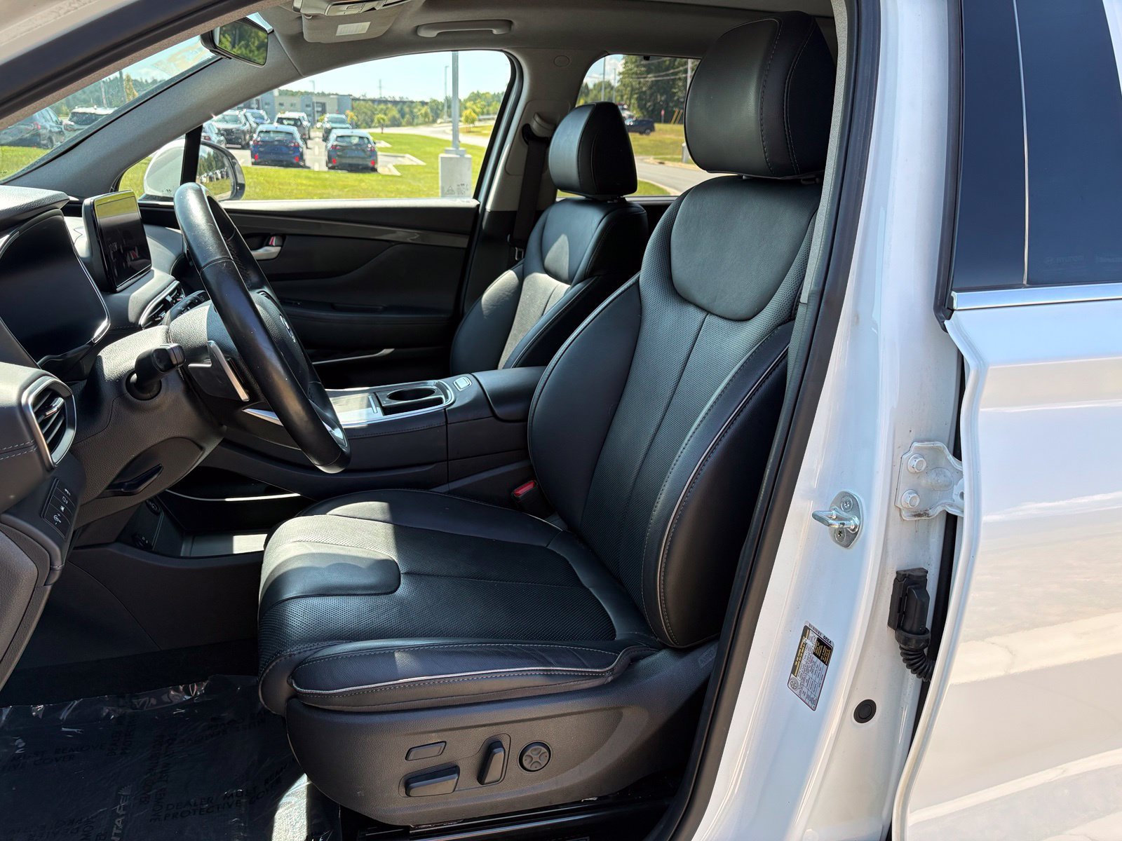 Used 2023 Hyundai Santa Fe Limited AWD/4WD image 28