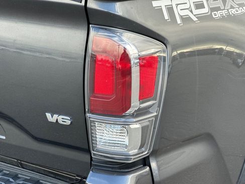 Used 2021 Toyota Tacoma TRD Off-Road w/ Technology Package image 49