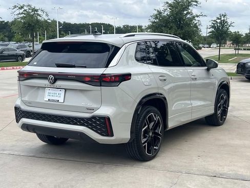 New 2026 Volkswagen Tiguan SEL R-Line AWD/4WD image 9
