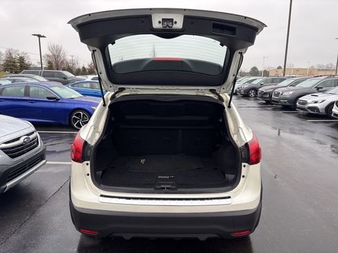 Used 2017 Nissan Rogue Sport SV image 7