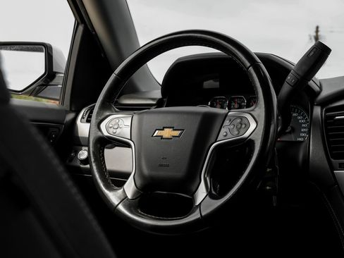 Used 2020 Chevrolet Tahoe LS RWD image 14