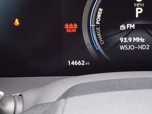 Used 2023 Lexus RZ 450e Premium image 22