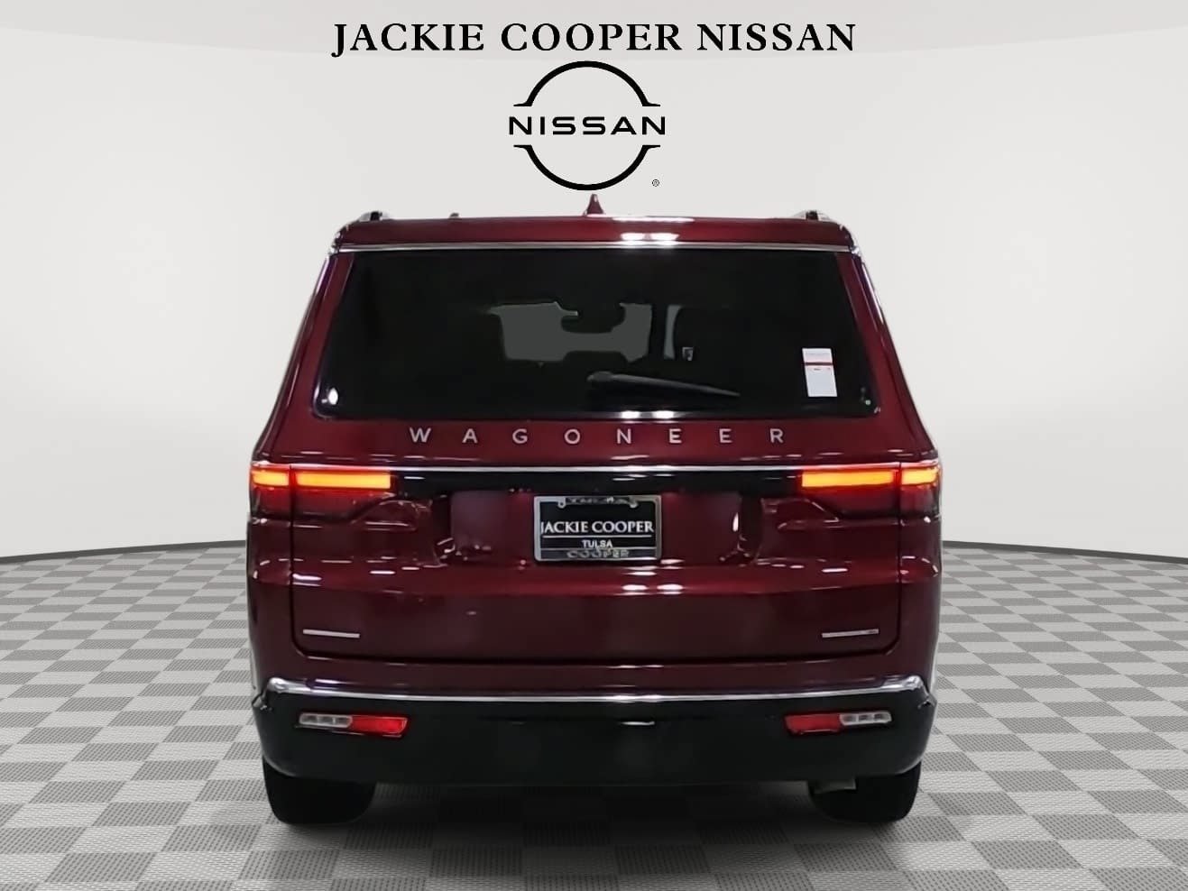Used 2022 Jeep Wagoneer Series III w/ Rear Seat Video Group 1 AWD/4WD image 6