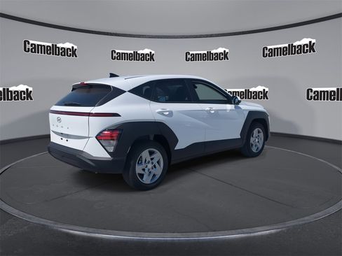 New 2026 Hyundai Kona SE image 7