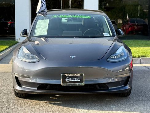 Used 2023 Tesla Model 3 Standard Range RWD image 5