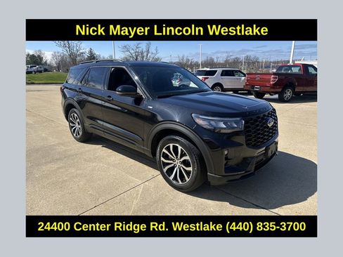 Used 2025 Ford Explorer ST-Line AWD/4WD image 1