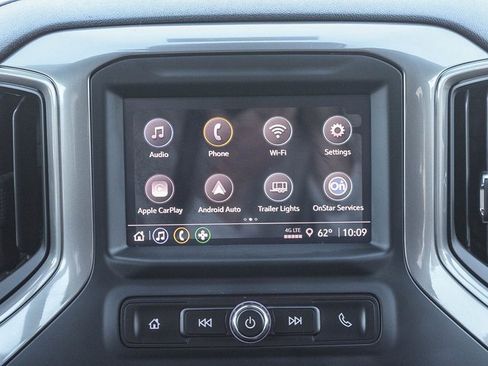 Used 2023 Chevrolet Silverado 1500 Custom image 14