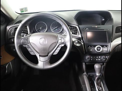 Used 2022 Acura ILX w/ Premium Package FWD image 8